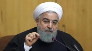 İran’da Ruhani’nin ofisine girmeye çalışan bir kişi vuruldu!