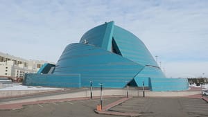 Astana’daki ‘çöl çiçeğine’ turist ilgisi