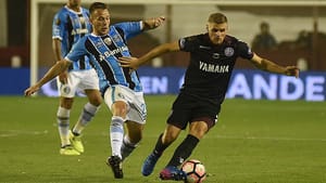 Barcelona ile Gremio Arthur için anlaştı