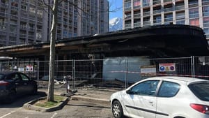 Fransa’da Türklere ait market kundaklandı: 1 ölü