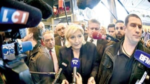 Marine Le Pen, DEAŞ’ın şiddet içerikli görüntülerini yayınlamakla suçlandı