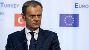 AB Konseyi Başkanı Tusk: AB, müttefiklerin, yani haklının yanında yer alacaktır
