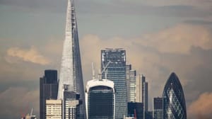 Londra’daki Al Jazeera çalışanları ‘Shard’ kulesinde oturma eylemi yapacak