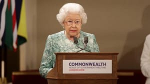 Kraliçe 2. Elizabeth, CHOGM’nin açılışını yaptı