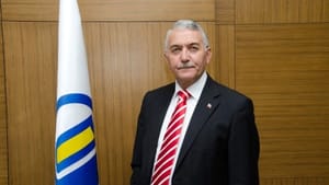 Osmangazi Üniversitesi Rektörü istifa etti
