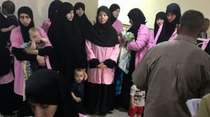 Irak’ta yargılanan Fransız Melina Bougdeir hakkındaki terör suçlamalarını reddetti