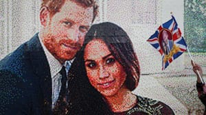 Kraliçe Elizabeth Prens Harry’e Sussex Dükü unvanı verdi