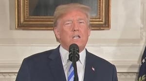 Trump: ABD, İran nükleer anlaşmasından çekilecek
