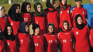 Kadın futbolcuların başörtüsü mücadelesi zaferle sonuçlandı