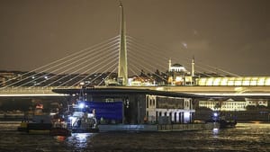Karaköy yeni iskelesine kavuştu
