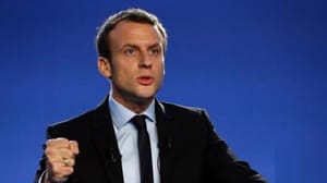 Macron; Bonapart mı yoksa de Gaulle mü olacak?