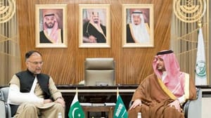 Suudi İçişleri Bakanı Pakistanlı mevkidaşı ile görüştü