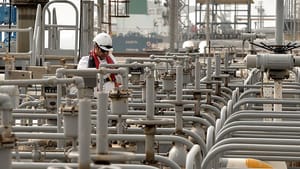 Türkiye ham petrolün yarısını İran’dan alıyor