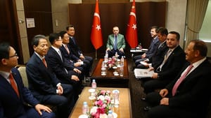 Erdoğan, Güney Kore’de firma yöneticilerini kabul etti