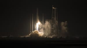 Orbital ATK NASA için UUİ’ye nakliye aracı gönderdi