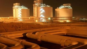 Hindistan, İran’a yapılan petrol ödemelerini askıya alacak