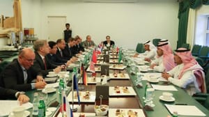 Suudi Arabistan ve BAE, Hudeyde operasyonunu görüştü