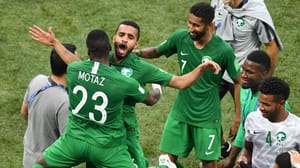 Suudi Arabistan Salah’lı Mısır’ı 2-1 mağlup etti