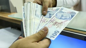Ağbal memur maaşlarının yatacağı tarihi açıkladı
