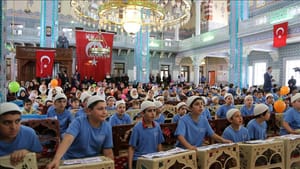 İstanbul’da yaz Kur’an kursları başladı
