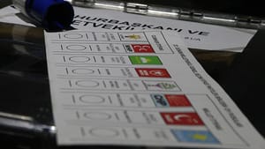 HDP’nin birinci olduğu 12 ilde oyu düştü