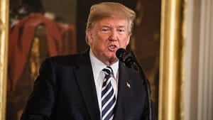 Trump Beyaz Saray’da iftar yemeği verecek