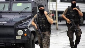 İstanbul ve İzmir’de DEAŞ operasyonu: 18 gözaltı