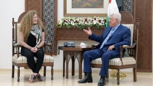 Mahmud Abbas, Ahed Tamimi’yi kabul etti