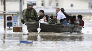 Japonya’da sel felaketi: 20 ölü