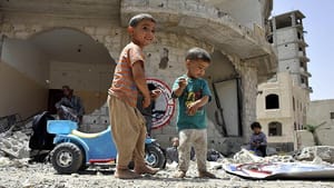 Kuveyt Yemenli çocuklar için 59 milyon dolarlık yardımda bulunacak