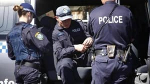 Avustralya’da polise saldıran kişi gözaltına alındı