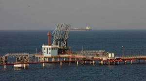 Ulusal Petrol Kurumu, Libya’nın doğusundaki tüm üretim faaliyetlerini askıya aldı