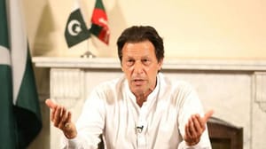 Pakistan seçimlerinde zafer İmran Han’ın