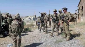 Afganistan Devlet Başkanı Gani, Taliban saldırısına uğrayan Gazne’yi ziyaret etti