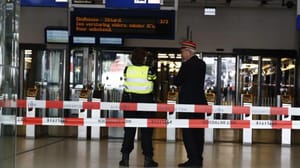 Amsterdam’da bıçaklı saldırı: 2 yaralı