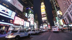 New York’ta Times Meydanı’na arı baskını