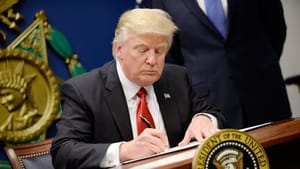 Trump’ın hukuk danışmanı görevden ayrılıyor
