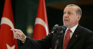 Türkiye: Kriz mi komplo mu?