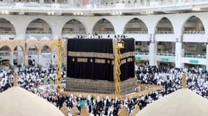 Kabe’nin örtüsü değiştirildi