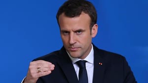 Macron İdlib’deki trajedinin önlenmesi için Moskova ve Ankara’ya çağrıda bulundu