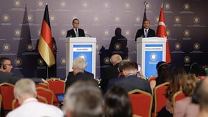 Dışişleri Bakanı Çavuşoğlu: Saldırıların amacı İdlib’i ele geçirmek