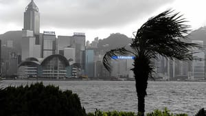 Çin’de Mangkhut tayfunu nedeniyle kırmızı alarm