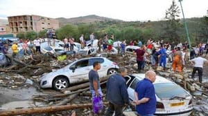 Cezayir’de şiddetli yağış 2 can aldı