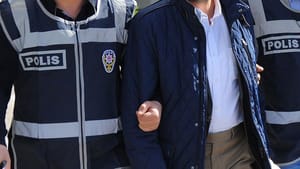 Türkiye’nin gözaltı operasyonları devam ediyor