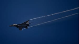 Suriye’nin Hama ve İdlib illerinde hava saldırıları