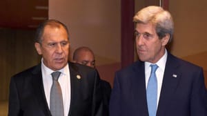 Kerry, Obama’nın nükleer saldırıya gösterdiği toleransı eleştirdi