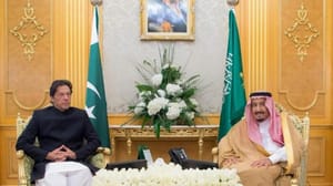 Kral Selman, Pakistan Başbakanı İmran Han’ı kabul etti