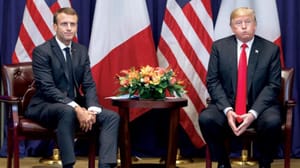 Macron ile Trump arasında gergin görüşme