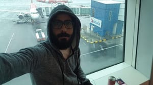 Suriyeli mülteci havaalanında 7 ay nasıl yaşadı?