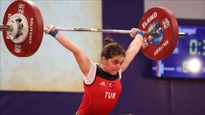 Avrupa Halter Şampiyonası’nda altın madalya